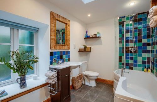 Comrie House | Dundas Flat, 1 bedroom, Comrie