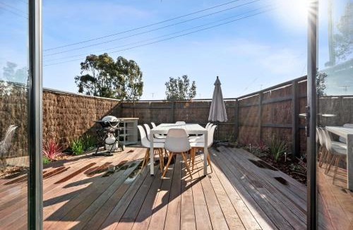 Clifton Springs House | Dundundra Villa