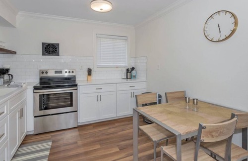 Willoughby Spit Apartment | Dune Cottage Cove Suite