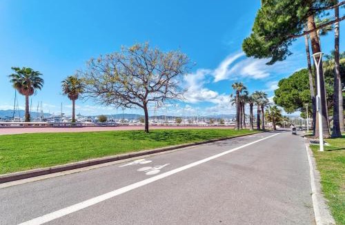 Pointe Croisette Apartment | Dune Croisette - Sea view