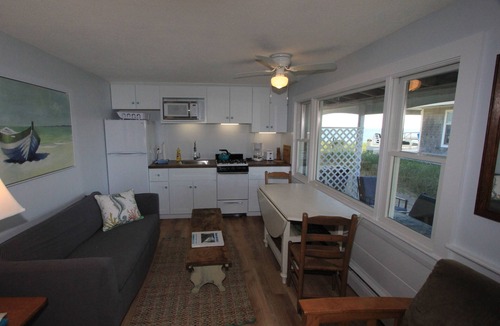 East Sandwich Cottage | Dune Tootin Unit 2 SD5