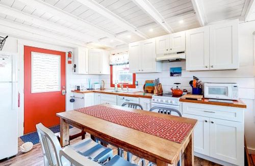 Wellfleet House | Dunes Edge
