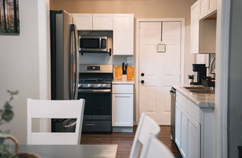 Miller Beach House | Dunes Haven - Just minutes from Lakefront