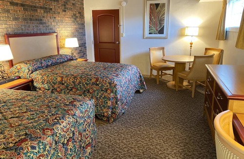 Alamosa Hotel | Dunes Inn