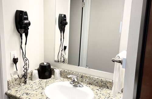 Hillsboro Hotel | Dunes Motel Hillsboro