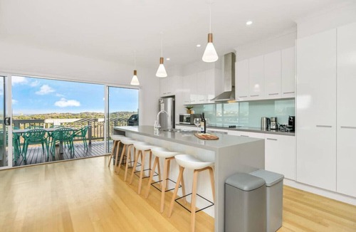 Goolwa Beach House | Dunescape—Coastal Serenity with Fire & Views