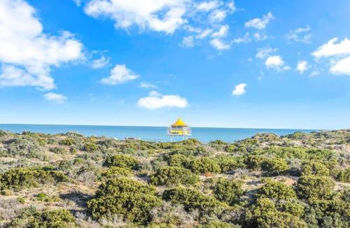 Goolwa Beach House | Dunescape - Coastal Serenity with Fire & Views
