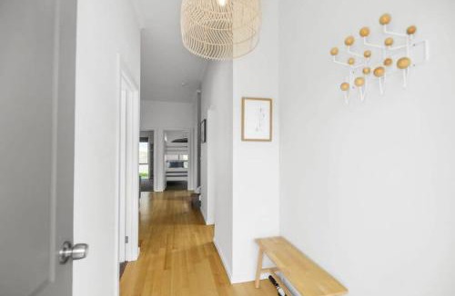 Goolwa Beach House | Dunescape - Coastal Serenity with Fire & Views