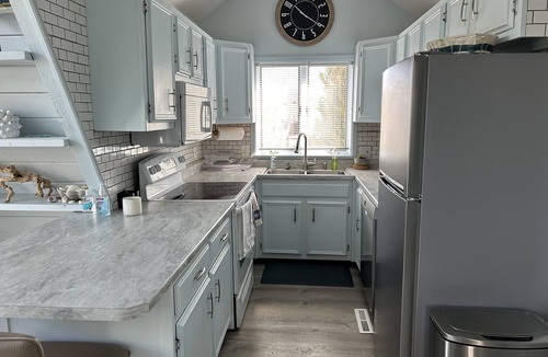 Newburyport House | DUNESCAPE - Oceanfront -Vacation Retreat!