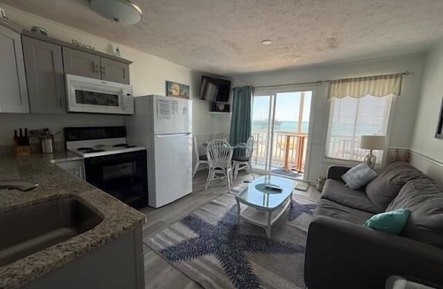 Garden City Condo | Duneside III 206