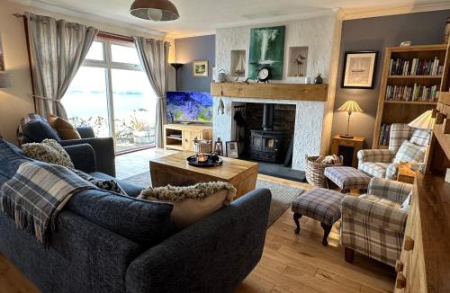 Waternish House | Dunhallin Ard