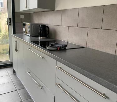 Goole Apartment | Dunhill Townhouse