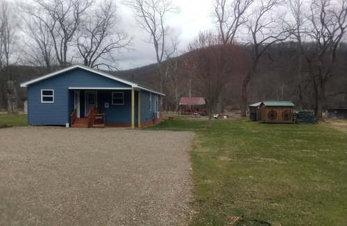 Irvine Cottage | Dunns Eddy Riverfront