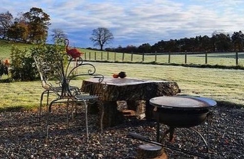 Fintry Cabin | Dunroamin Lodges