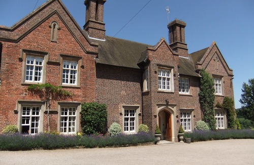 Stourbridge Hotel | Dunsley Hall Hotel