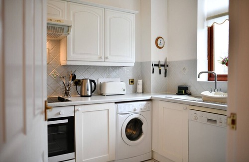 Troon Apartment | Dunvegan Apartment Troon