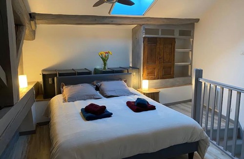 Anatole France Apartment | Dupleix au Fil du Canal