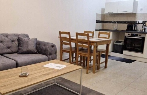 La Ferte-sous-Jouarre Apartment | Duplex 107 La Ferté sous Jouarre