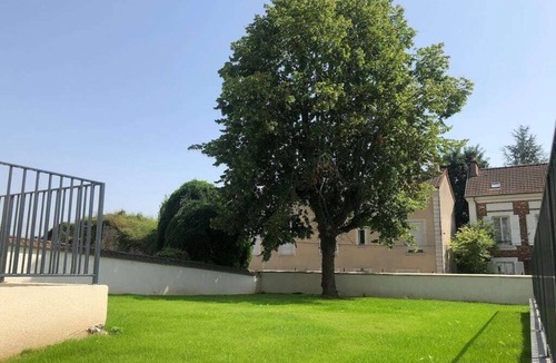 La Ferte-sous-Jouarre Apartment | Duplex 107 La Ferté sous Jouarre