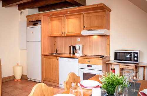Pra Loup Apartment | Duplex 1 Room 6 Pax with Balconies and Parking