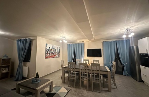 Dourdan Apartment | Duplex 100 m² - 6 people - Dourdan Centre
