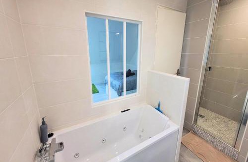 Saint-Brice-sous-Foret Apartment | Duplex 105m2 Terrasse et Balnéo - Parking Privé - Proche Paris