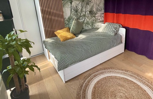 Arcueil Apartment | Duplex 115m2 Inondé de Soleil Avec Terrasse, Climatisation et Parking Privé