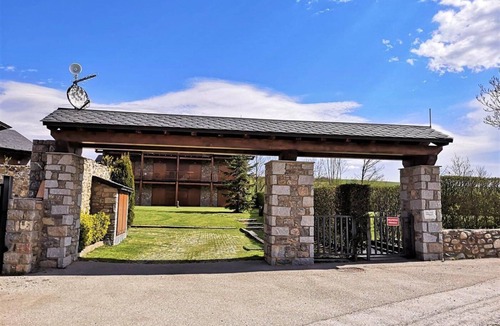 Das Apartment | Duplex 3 rooms Pool, Fireplace, Views, Dryer & Wi-Fi