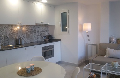 Sitges Town Center Apartment | DUPLEX 3 TERRACES, CENTRAL, 50 M SEA, VIEW, RENOVATED 2015