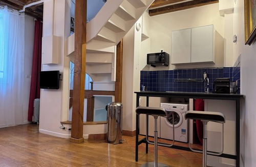 Quartier Sainte-Avoye Apartment | Duplex(4) Beaubourg - Marais - Montorgueil.