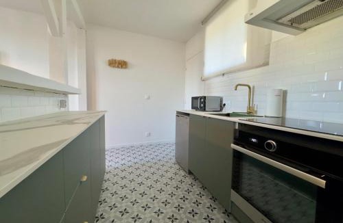 Fontainebleau Apartment | Duplex - 5 min Insead - Close to Forest and Castle