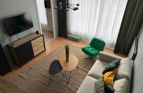 Evreux Apartment | Duplex 6 pers moderne et tout équipé avec terrasse