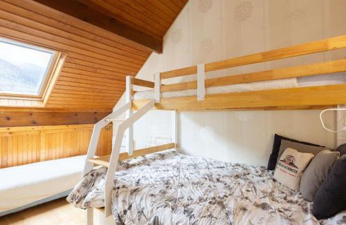 Saint-Lary-Soulan Apartment | Duplex 6 personnes à Saint Lary village avec parking - FR-1-296-297
