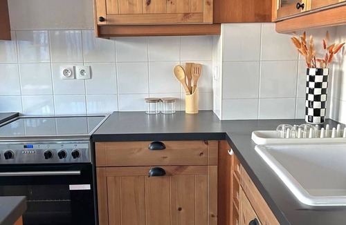 ZAC Andromede Apartment | Duplex 93m2- 2 bathrooms- Toulouse Airport- 8people