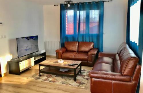 Vendeville Apartment | Duplex agréable et spacieux 3 chb dont 1 communicante