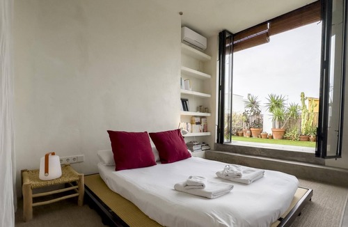 La Seu Apartment | Duplex apartment, 2 to 4 pax Terrace Old City