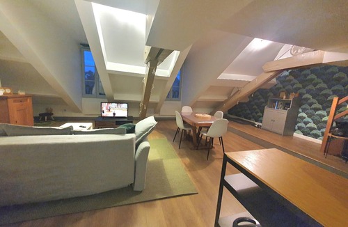 Sedan Apartment | Duplex apartment classified 2 stars.