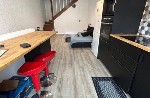 Etampes Apartment | Duplex, apartment