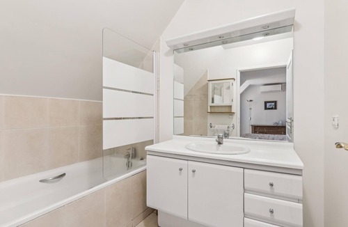 Saint-Lambert Apartment | Duplex apartment in Saint Lambert