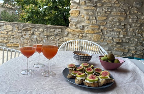 Grospierres Apartment | Duplex apartment with terrace 45m2 in bastide with enclosed garden 3-7 pers