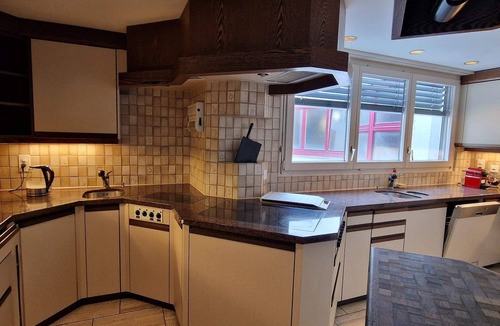 Center Apartment | Duplex Apartment with Rooftop Sauna