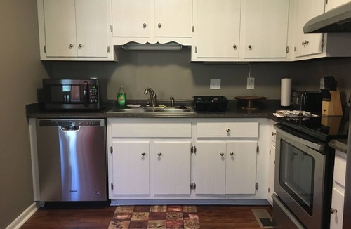 North Chesterfield Apartment | Duplex Apt (Sunshine Suite)