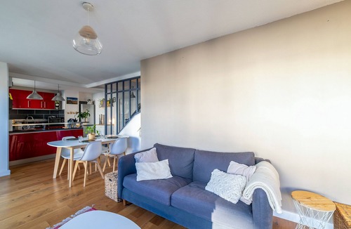 Yves Farge - Le Fleuve Apartment | Duplex Bandiera - Welkeys