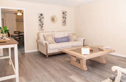 Dodge City House | Duplex Centrally located self check-in, wifi, attached Garage