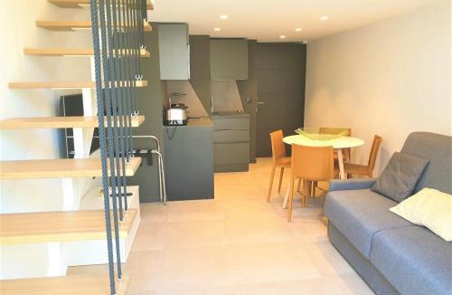 Gambetta Apartment | DUPLEX CENTRE MER 204