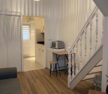 Joigny Apartment | Duplex charmant centre Joigny - 1