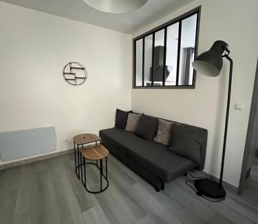 Nogent-sur-Seine Apartment | Duplex chic et pratique