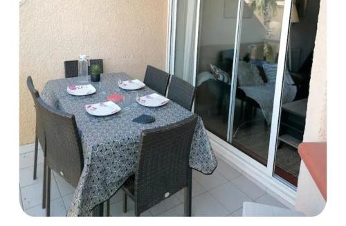 Sainte-Marie-Plage Apartment | Duplex climatisé 2 chambres, parking, plage à pied à 100m