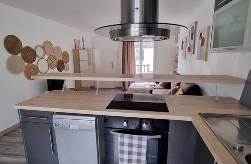 Neauphle-le-Chateau Apartment | Duplex Cocooning Cœur de Ville + Parking