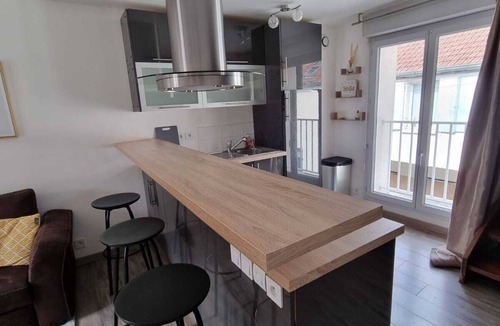 Neauphle-le-Chateau Apartment | Duplex Cocooning Cœur de Ville + Parking